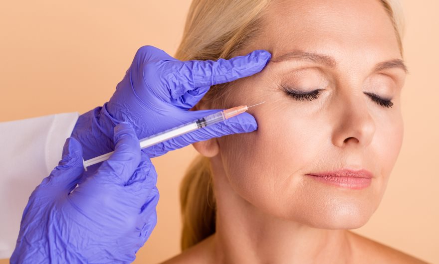 Kun je zien dat iemand botox heeft? Zo herken je het